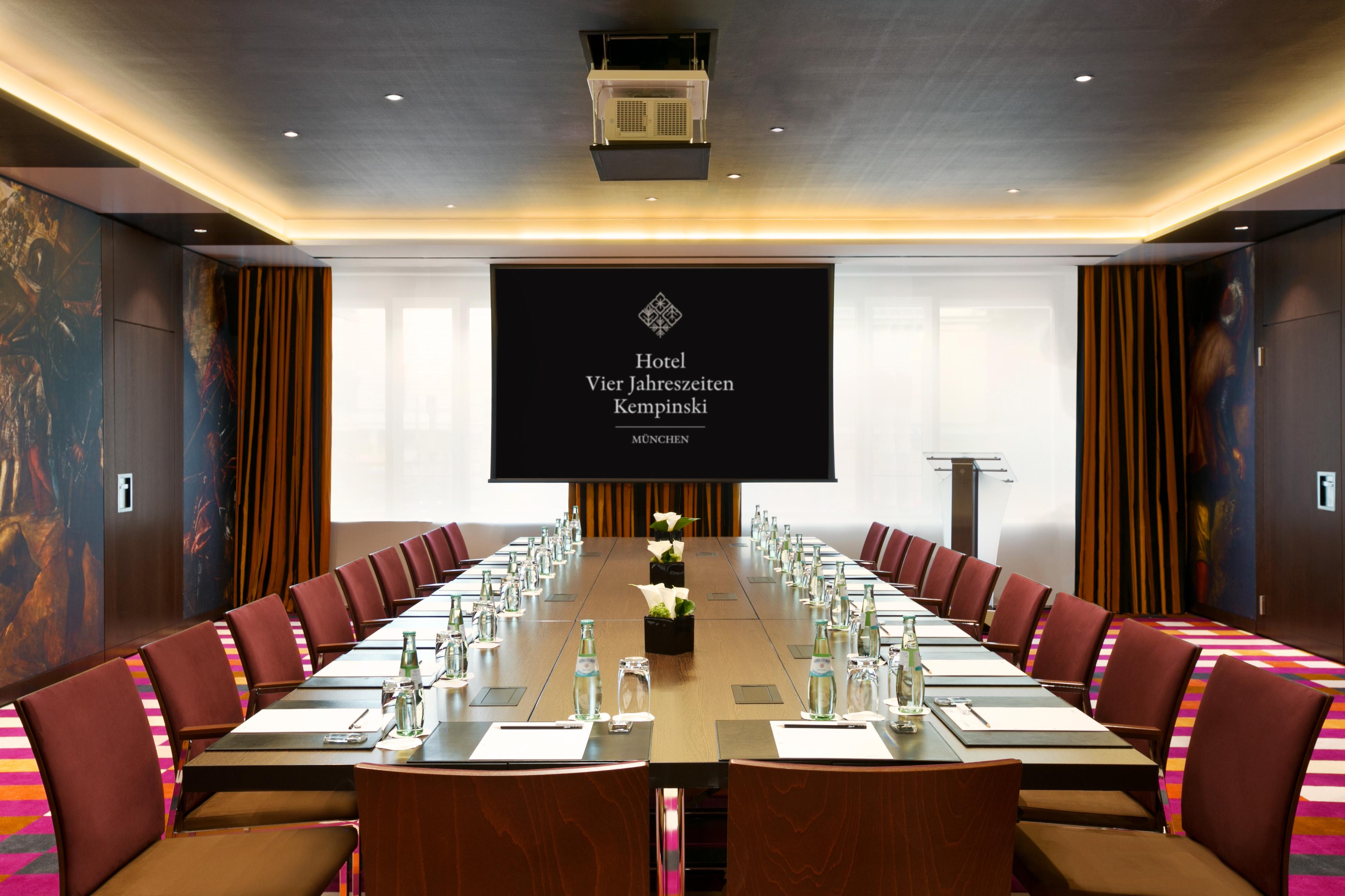 비에 야레스자이텐 켐핀스키 뮌헨 외부 사진 Meeting room